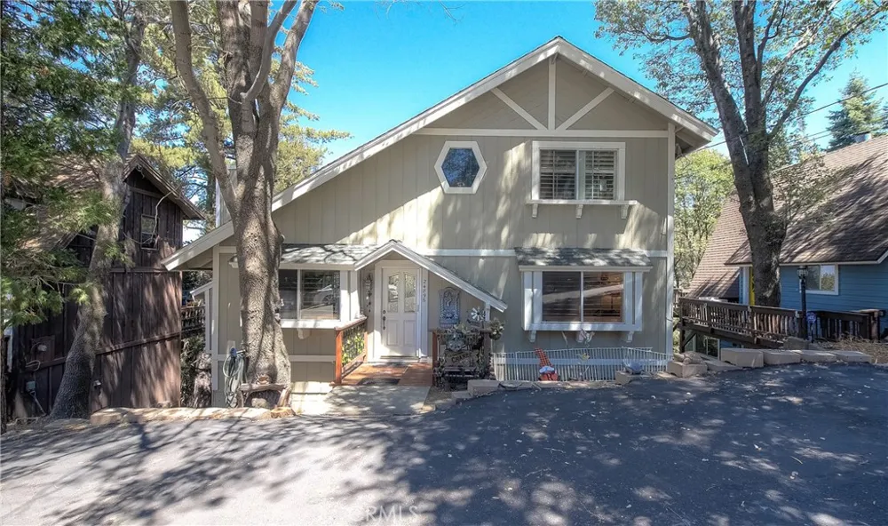 24896 Matterhorn Court Crestline, CA 92325