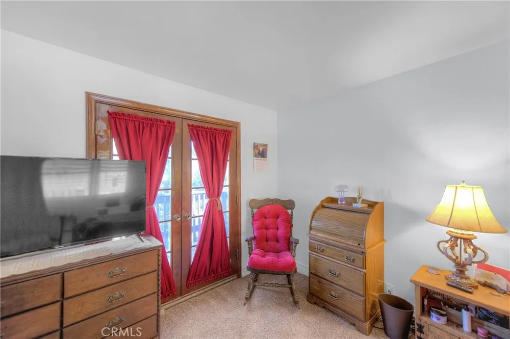 24896 Matterhorn Court Crestline, CA 92325