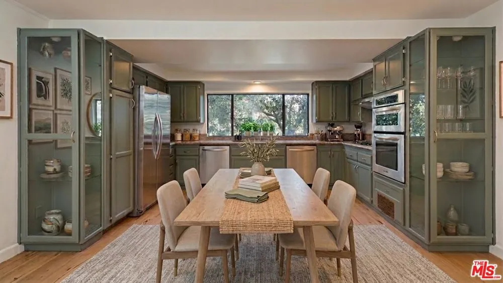 407 S Spalding Drive #5 Beverly Hills, CA 90212