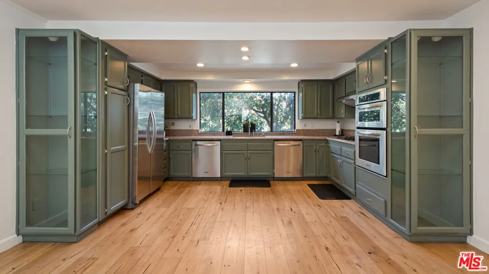 407 S Spalding Drive #5 Beverly Hills, CA 90212
