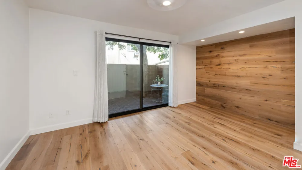 407 S Spalding Drive #5 Beverly Hills, CA 90212