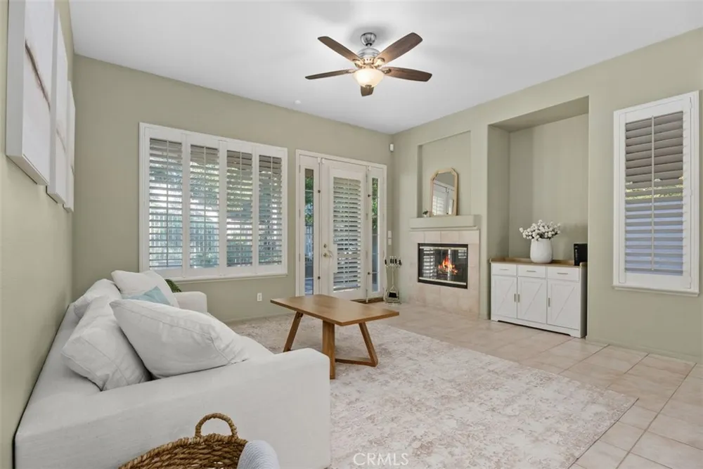 21584 Marana Mission Viejo, CA 92692