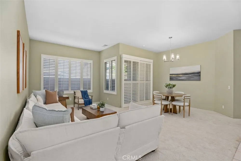 21584 Marana Mission Viejo, CA 92692