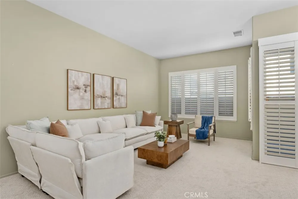 21584 Marana Mission Viejo, CA 92692