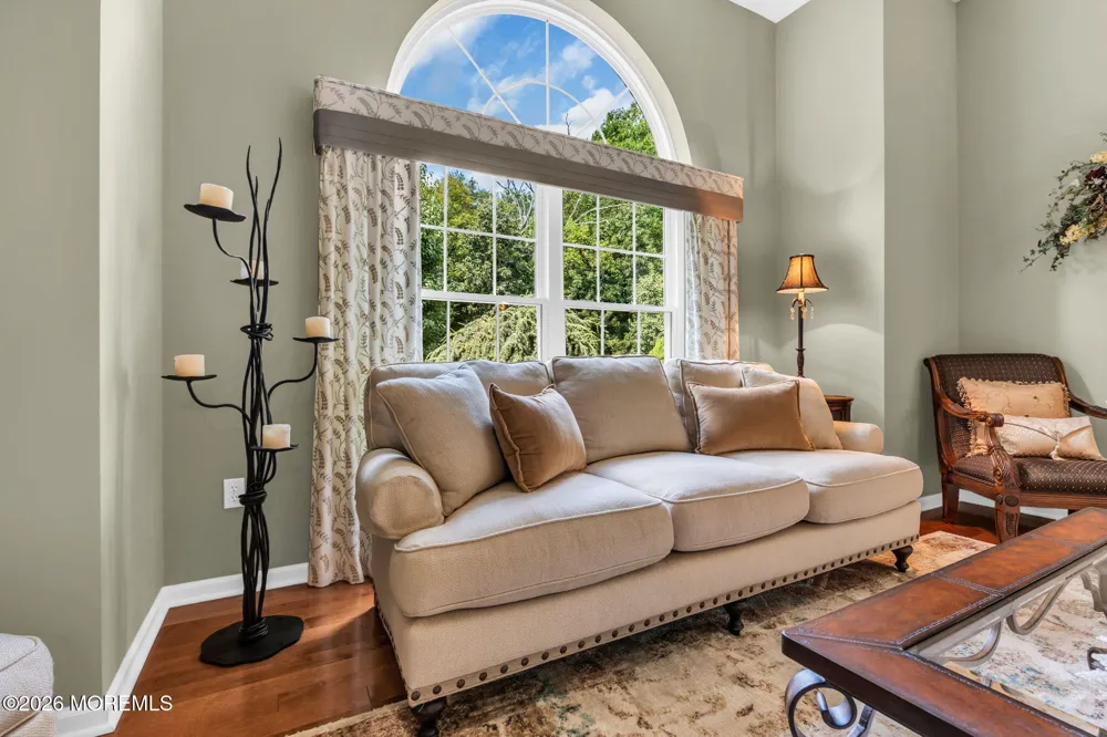 362 Meadowood Road Jackson, NJ 08527