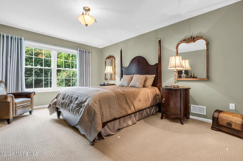 362 Meadowood Road Jackson, NJ 08527