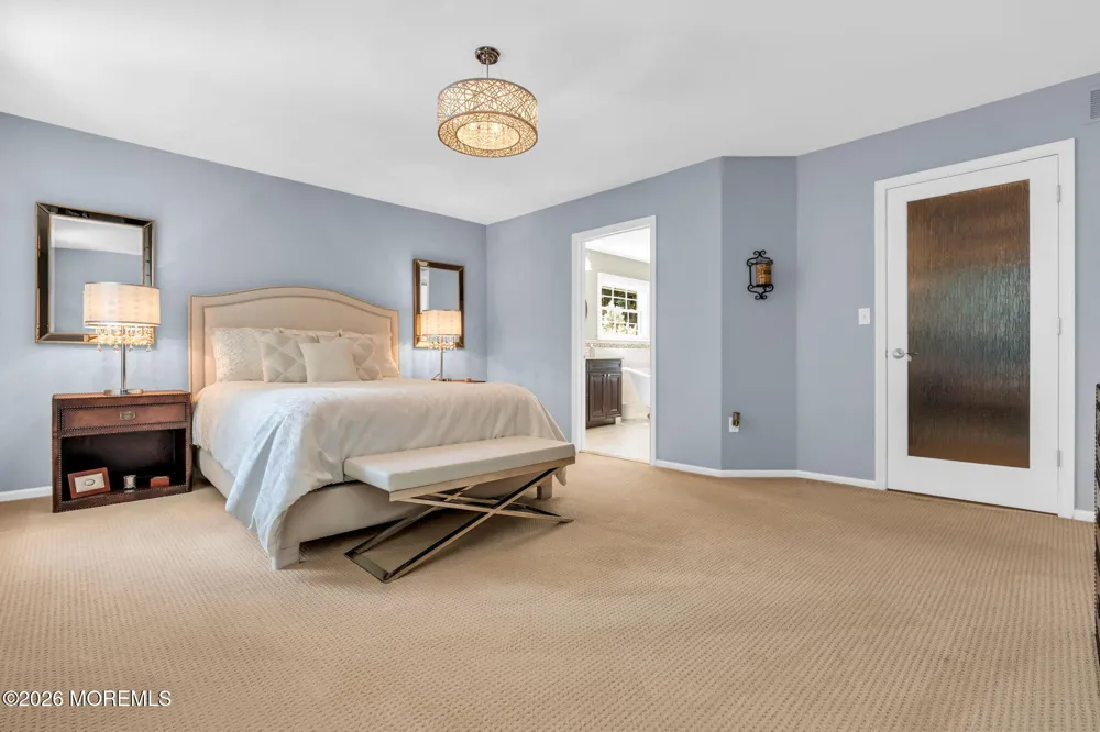 362 Meadowood Road Jackson, NJ 08527