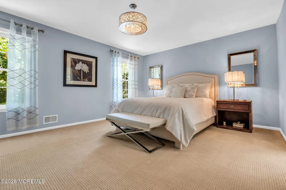 362 Meadowood Road Jackson, NJ 08527