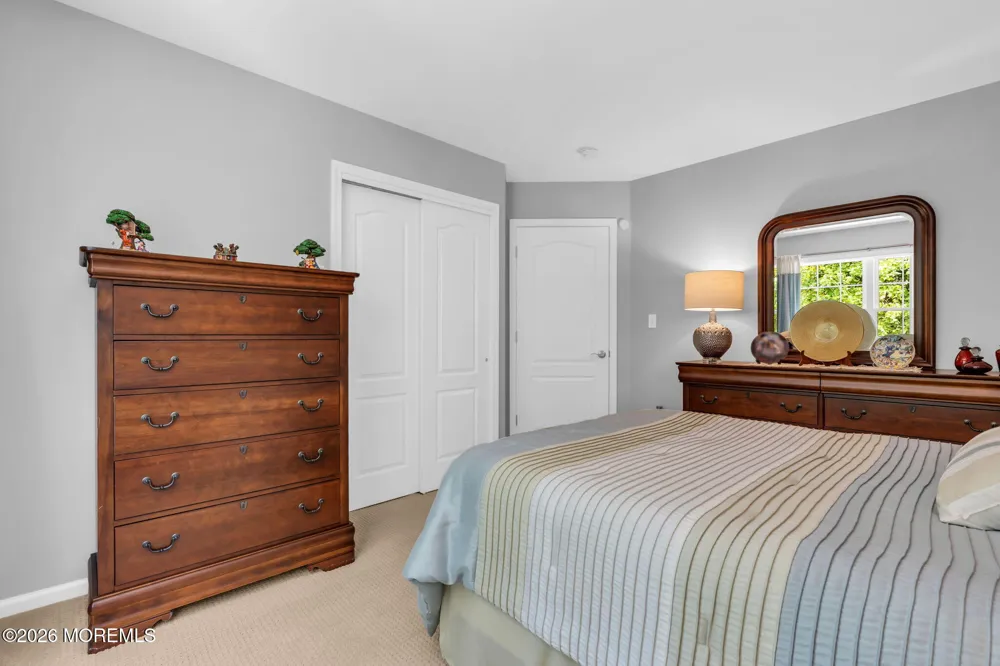 362 Meadowood Road Jackson, NJ 08527