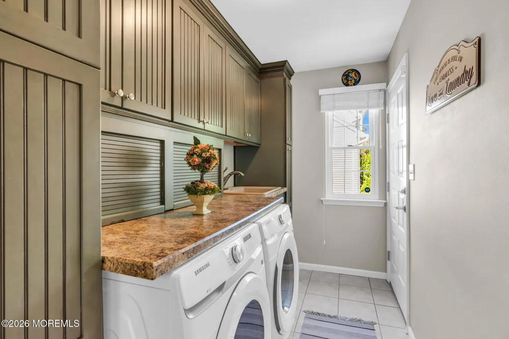 362 Meadowood Road Jackson, NJ 08527