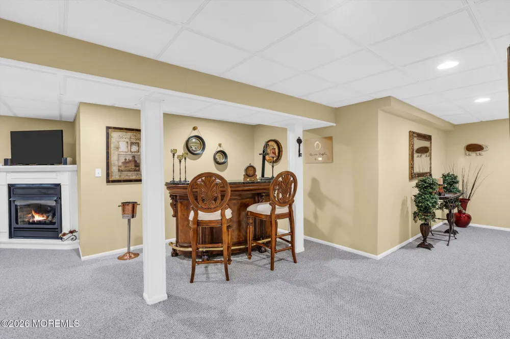 362 Meadowood Road Jackson, NJ 08527