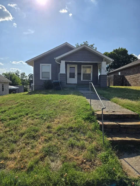 318 Lincoln Avenue