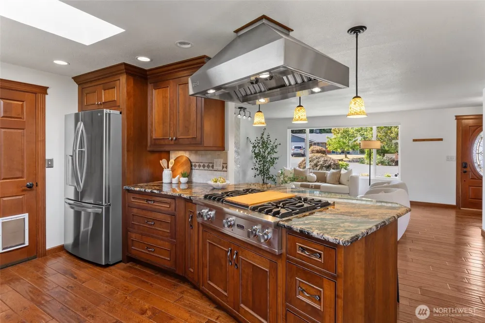 10501 25TH DRIVE SE Everett, WA 98208