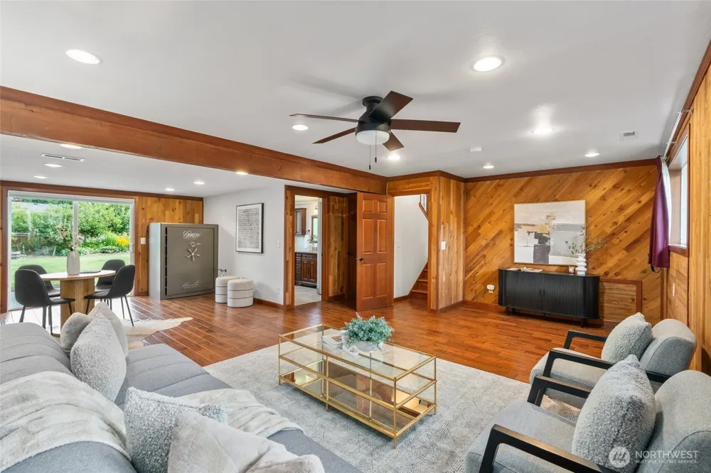 10501 25TH DRIVE SE Everett, WA 98208