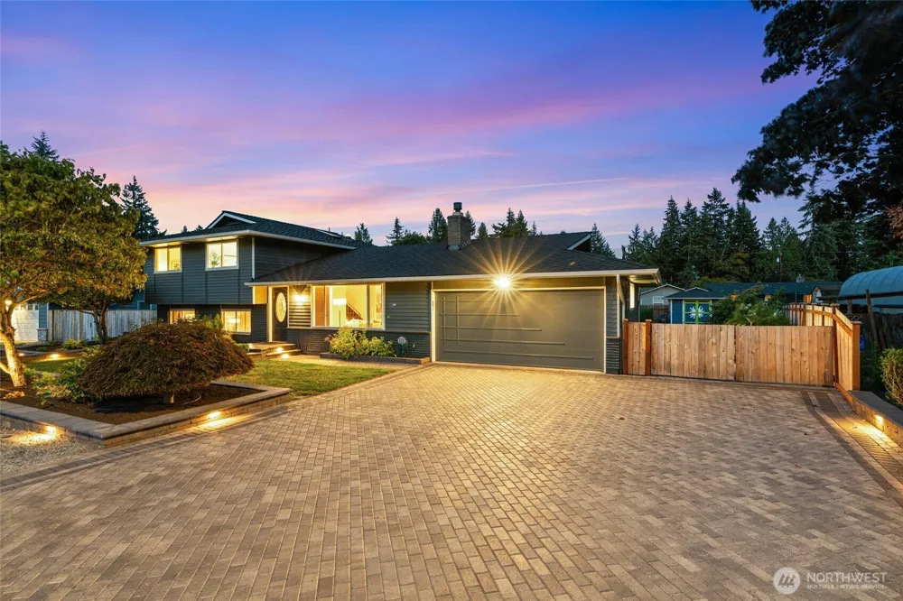 10501 25TH DRIVE SE Everett, WA 98208