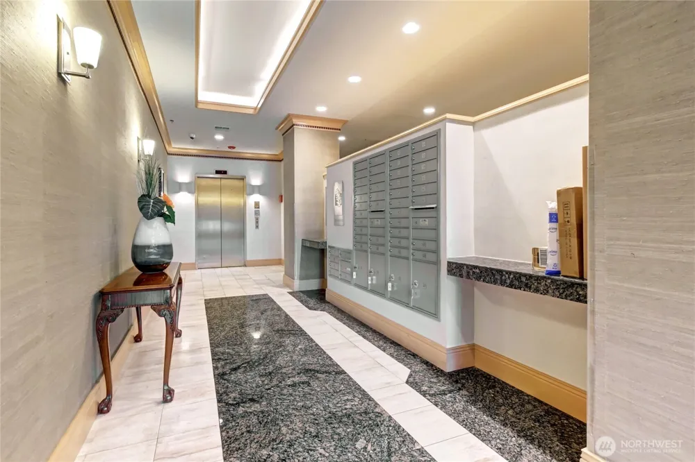 11011 NE 12th Street #202 Bellevue, WA 98004