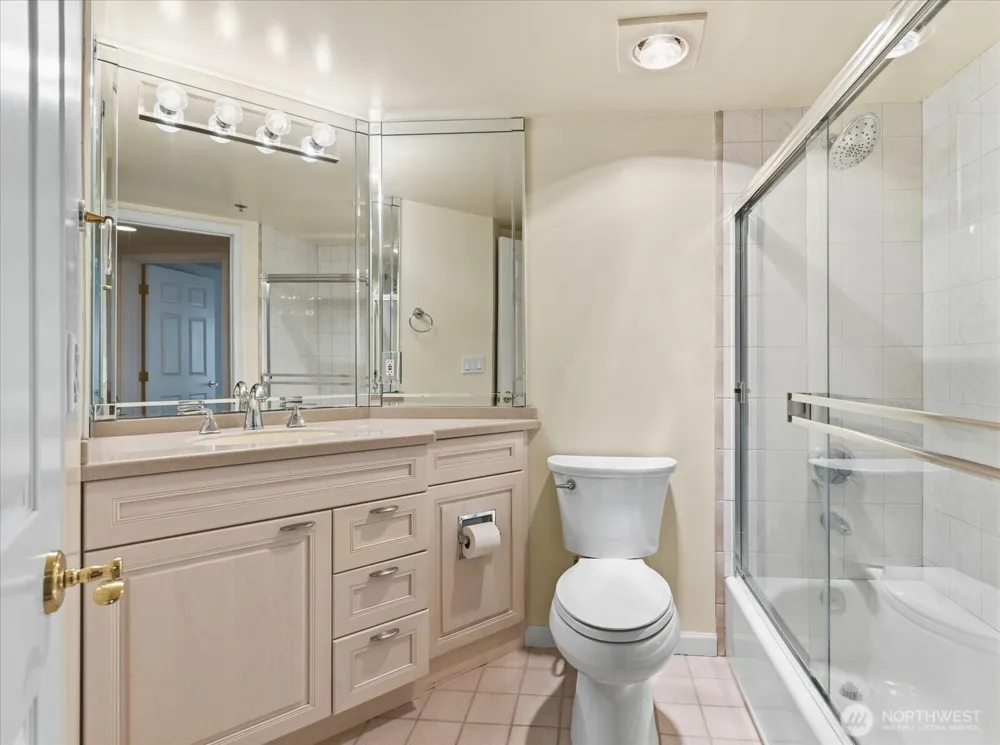 11011 NE 12th Street #202 Bellevue, WA 98004