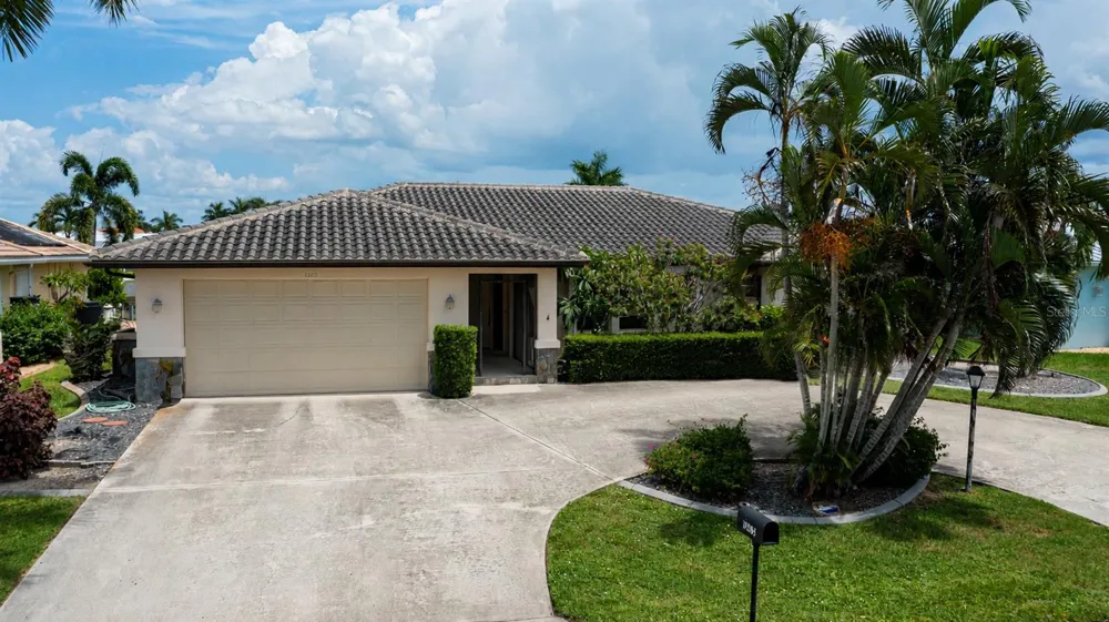 1205 VIA TRIPOLI Punta Gorda, FL 33950