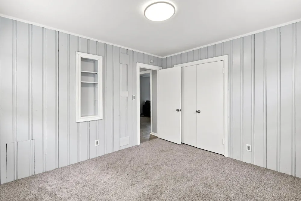 785 McGuigan Avenue Benton Harbor City, MI 49022