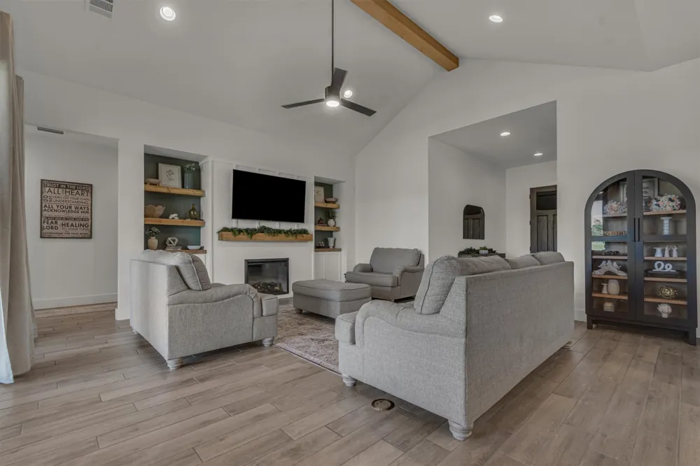 304 Buffalo Trail Liberty Hill, TX 78642