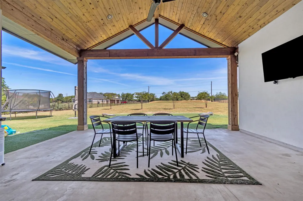 304 Buffalo Trail Liberty Hill, TX 78642