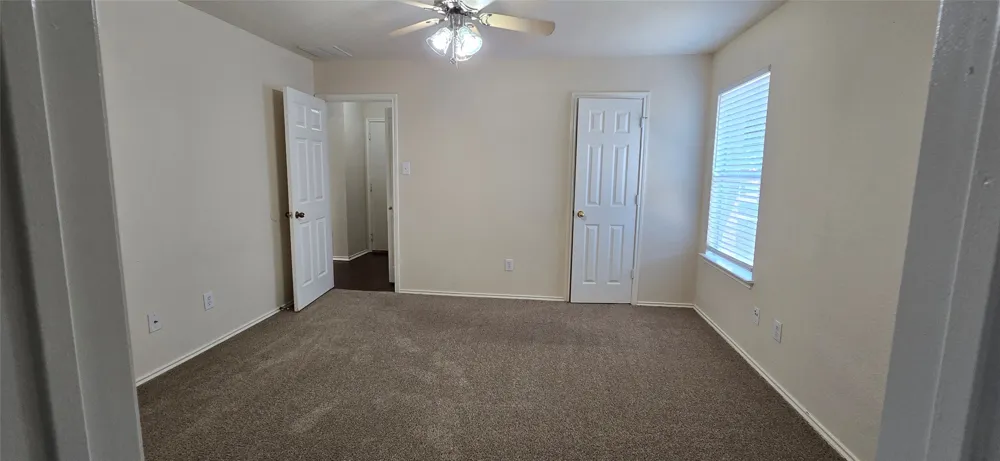 911 Remington Drive Leander, TX 78641