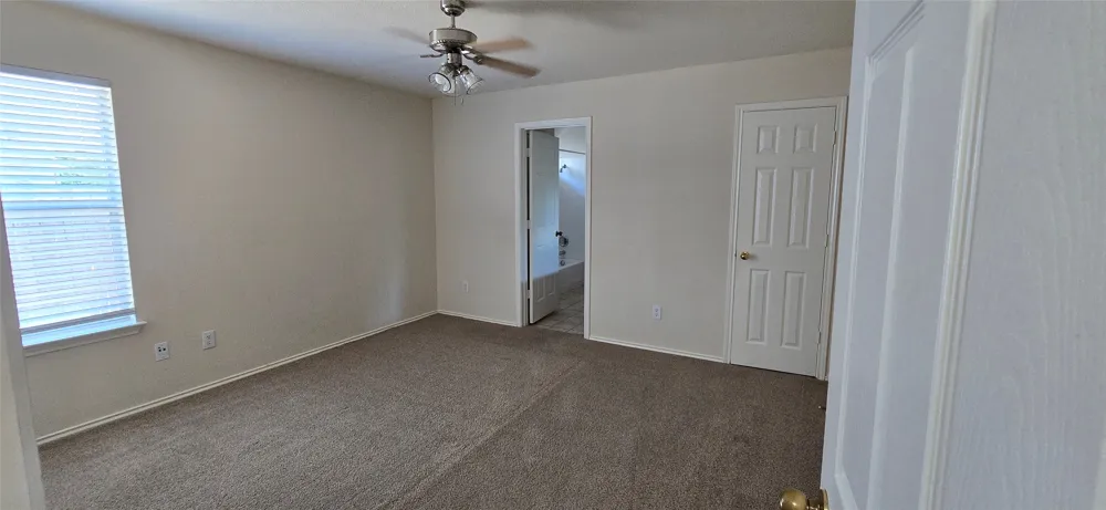 911 Remington Drive Leander, TX 78641