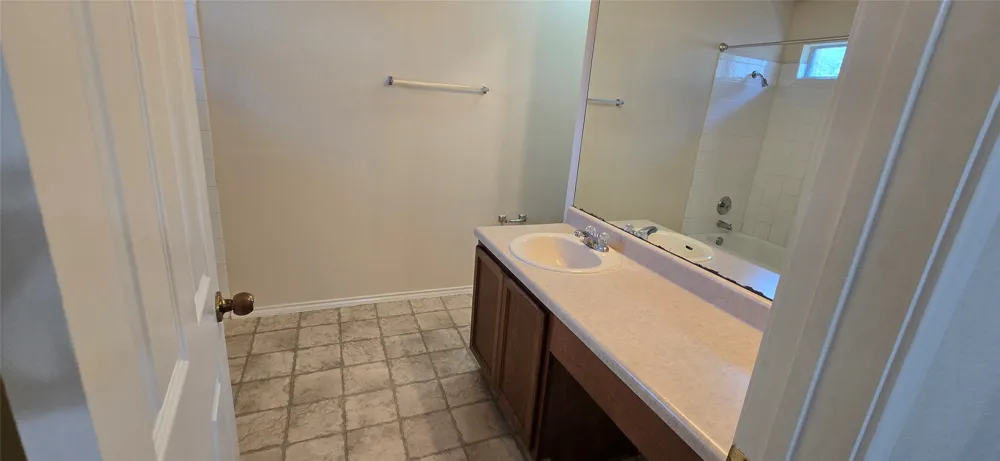 911 Remington Drive Leander, TX 78641
