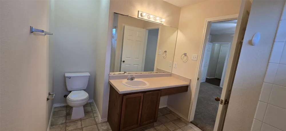 911 Remington Drive Leander, TX 78641