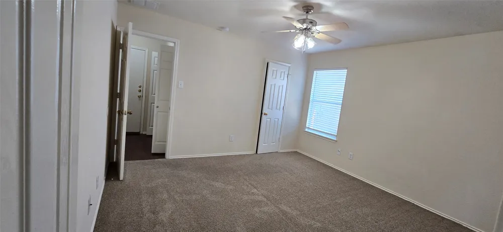 911 Remington Drive Leander, TX 78641