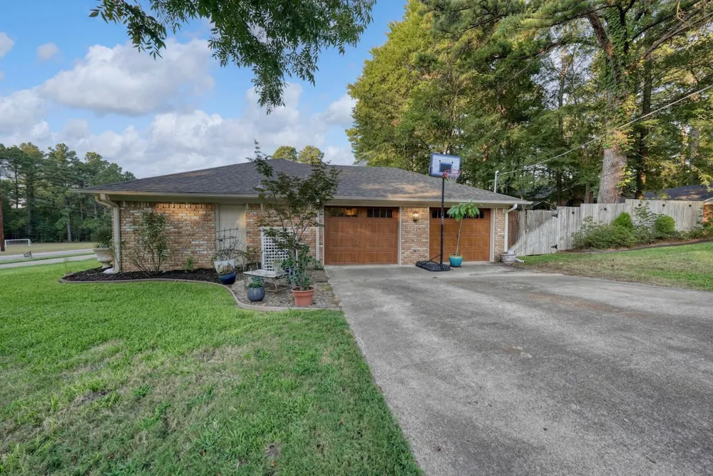 621 Northgate Drive Hideaway, TX 75771