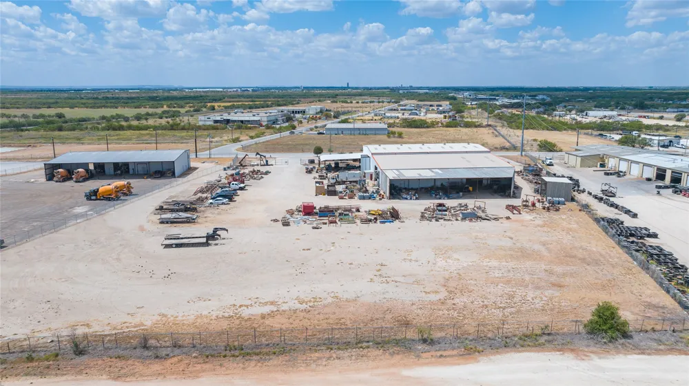 917 Oil Center Drive Abilene, TX 79601