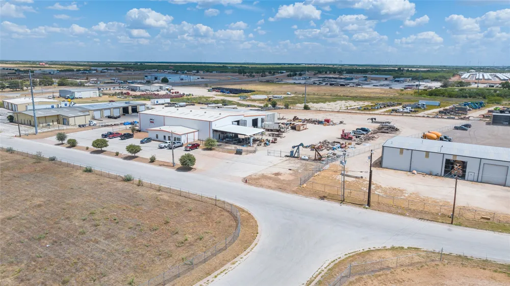 917 Oil Center Drive Abilene, TX 79601