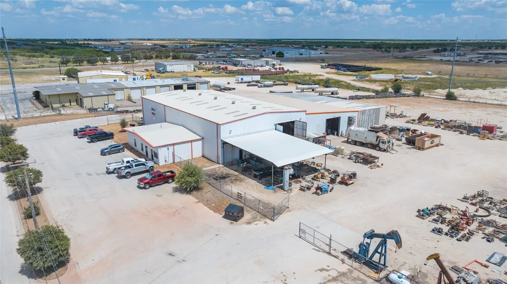 917 Oil Center Drive Abilene, TX 79601