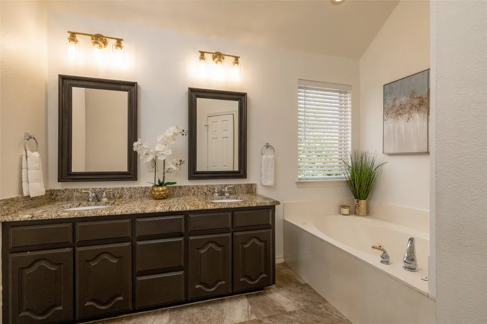 2720 Calico Rock Drive Fort Worth, TX 76131