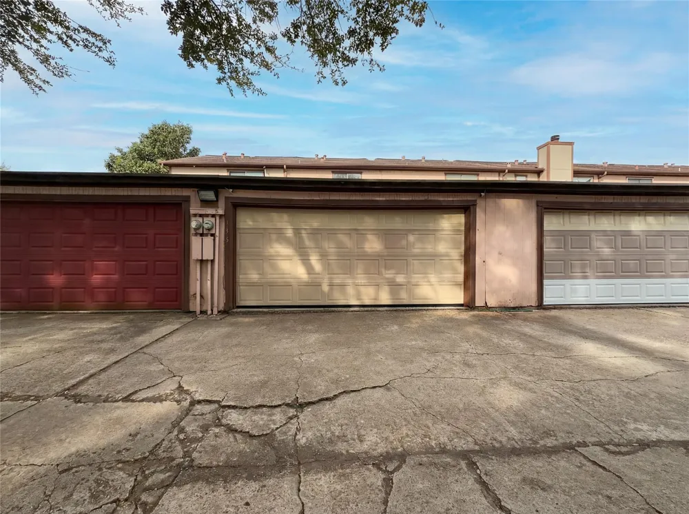 12300 Brookglade Circle #133 Houston, TX 77099