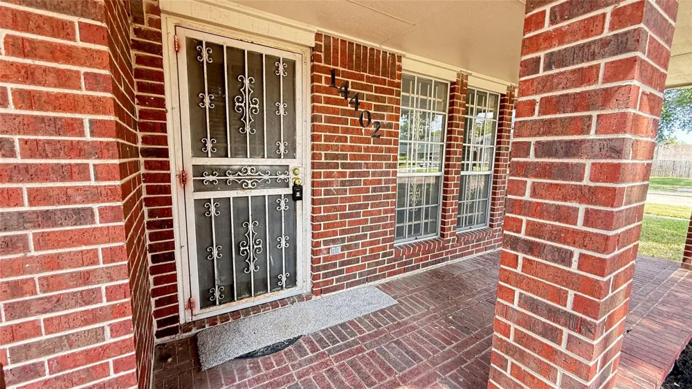 14402 Stone Park Road Missouri City, TX 77489