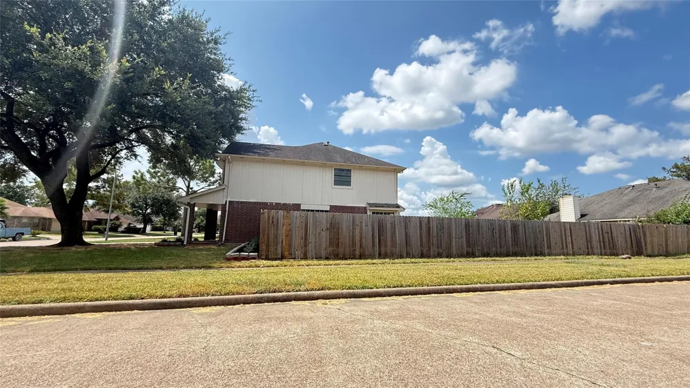 14402 Stone Park Road Missouri City, TX 77489