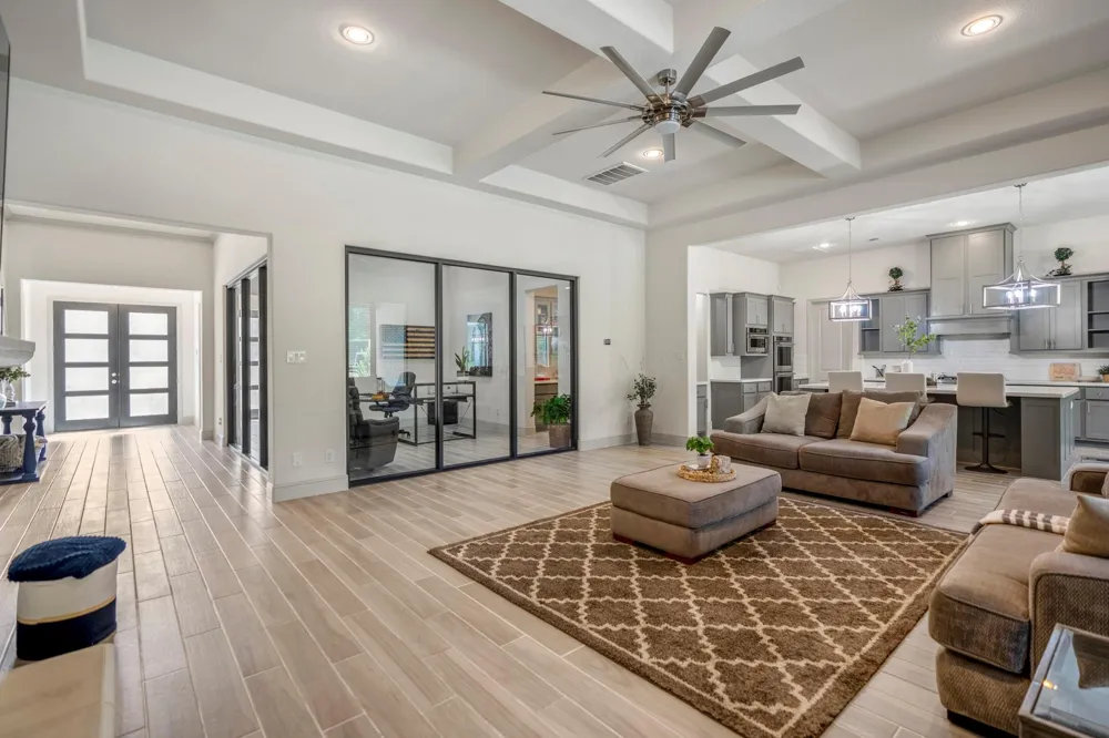 30943 Spring Lake Blvd Tomball, TX 77375