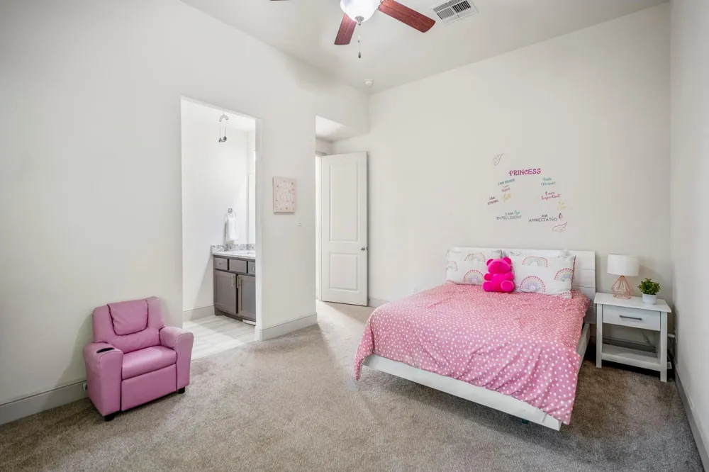 30943 Spring Lake Blvd Tomball, TX 77375
