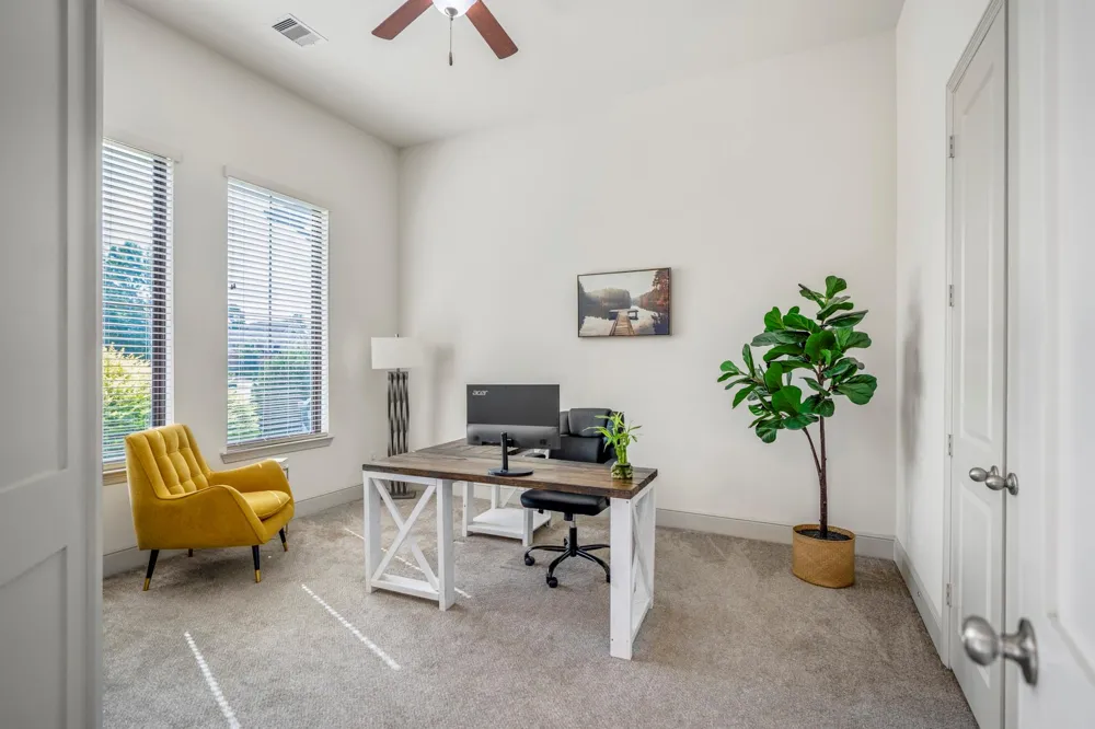 30943 Spring Lake Blvd Tomball, TX 77375