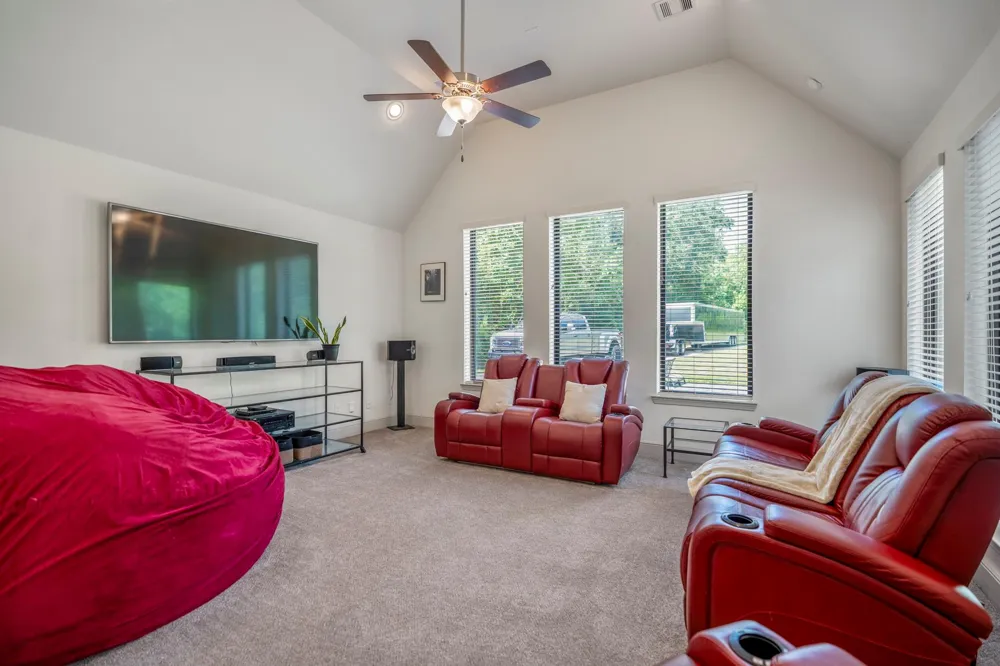 30943 Spring Lake Blvd Tomball, TX 77375