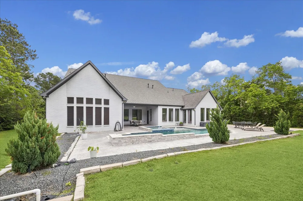 30943 Spring Lake Blvd Tomball, TX 77375