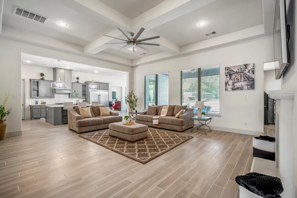 30943 Spring Lake Blvd Tomball, TX 77375