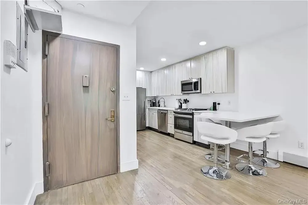 3368 Shore Parkway #2B Brooklyn, NY 11235