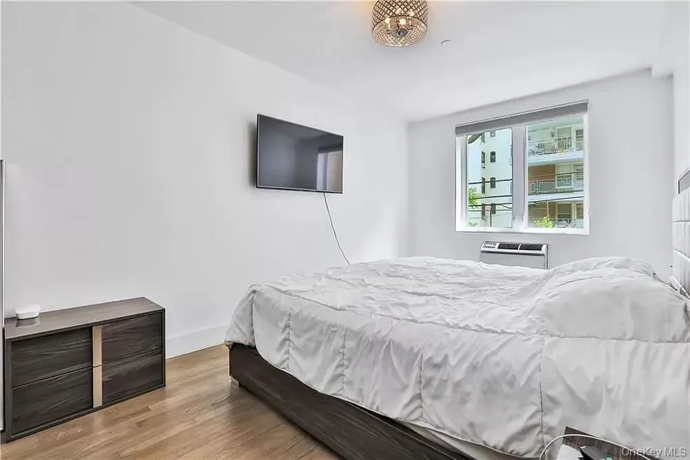 3368 Shore Parkway #2B Brooklyn, NY 11235