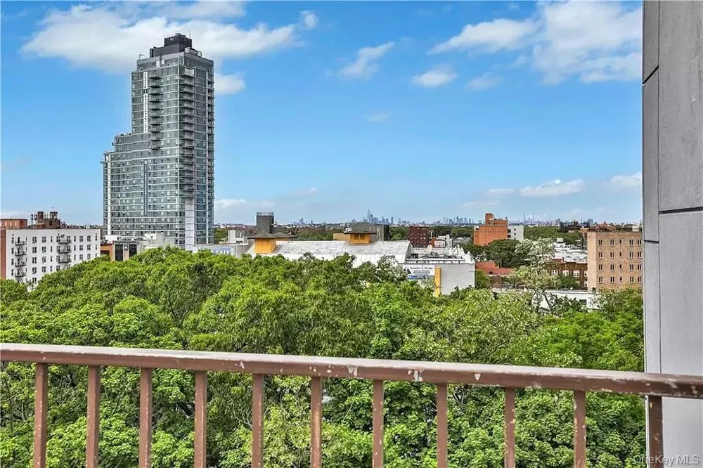 3368 Shore Parkway #2B Brooklyn, NY 11235