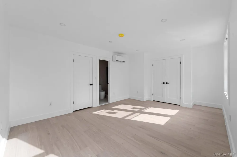 13531 117th Street South Ozone Park, NY 11420