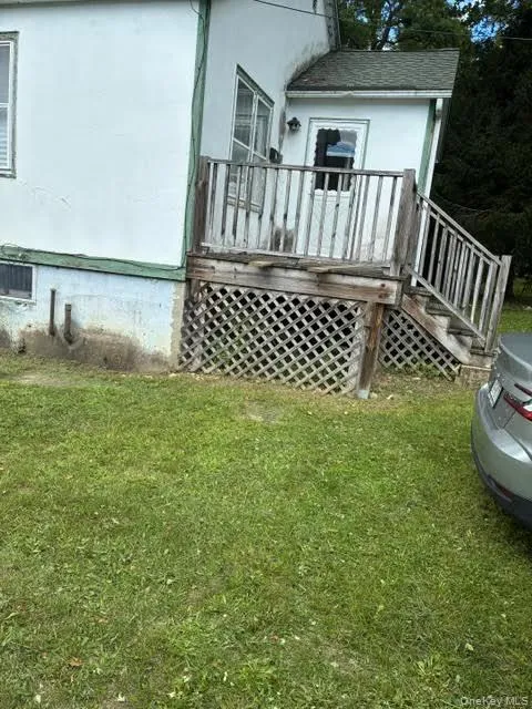 7 Hill Street Ellenville, NY 12428