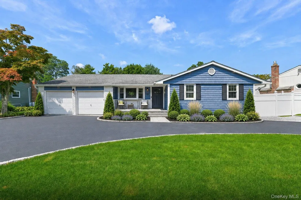 27 Osage Drive Huntington Station, NY 11746